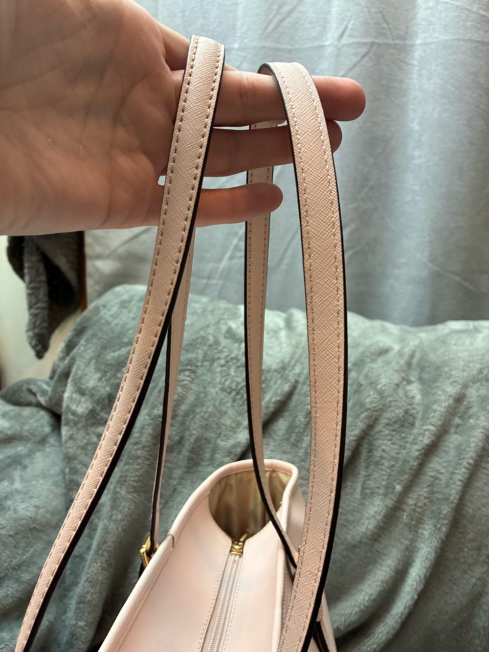 Michael Kors Blush Saffiano Leather Tote with Gold Hardware - Picture 3 of 8